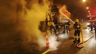 Kamyon hurdaya döndü