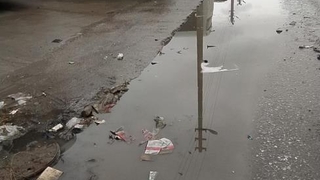 Kanalizasyon patladı, mahalle pislik içinde kaldı