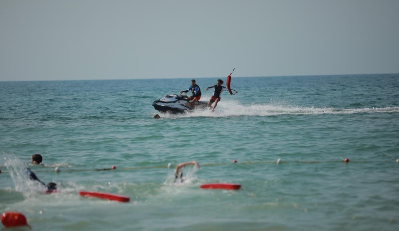 Kandıra’da denize girmek yine yasaklandı
