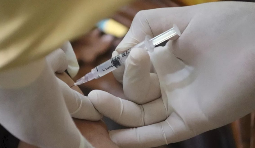 Kanserli hücreleri öldüren virüs ilk kez bir insanda denendi