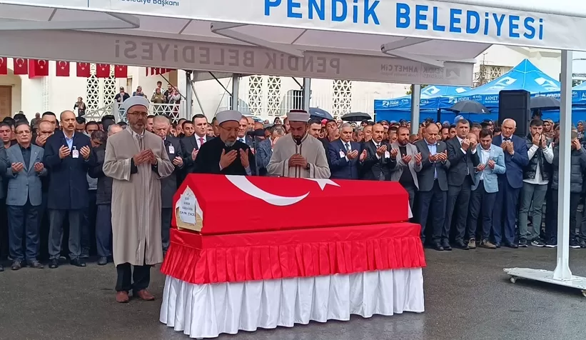 Karakoldaki saldırıda şehit olan komiser toprağa verildi