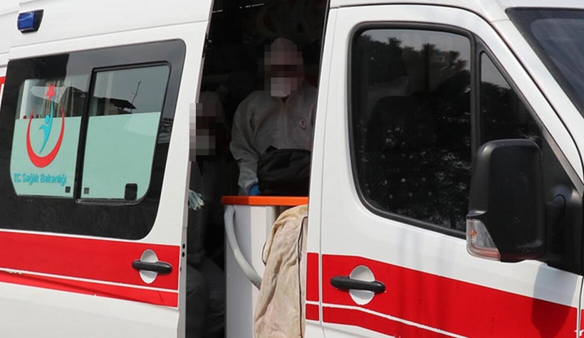 Karantinadan kaçıp, kız arkadaşıyla tatile geldi