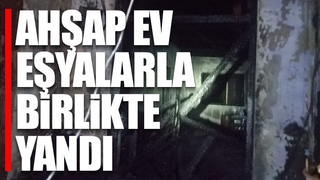  Karapürçek'te ahşap ev yandı