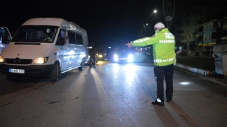 Karasu'da 12 araca 9 bin ceza kesildi