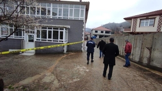 Karasu'da 16 konut daha karantinaya alındı