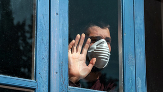 Karasu'da 9 konut daha karantinaya alındı