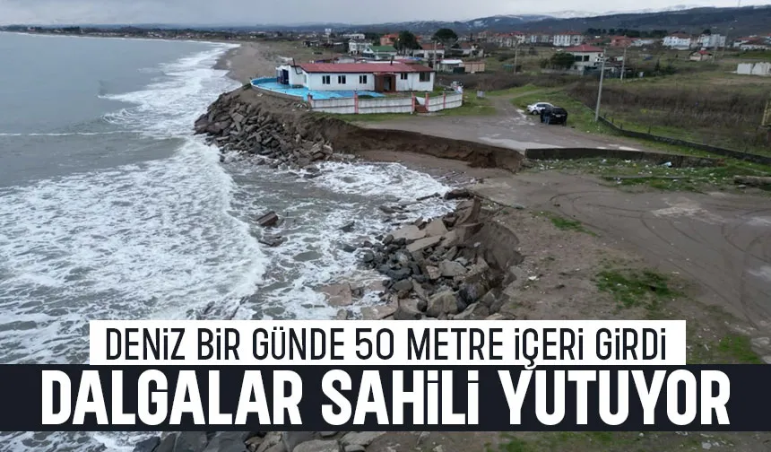 Karasu'da dalgalar sahili yutuyor