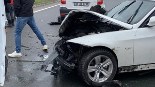 Karasu'da feci kaza; 2 yaralı