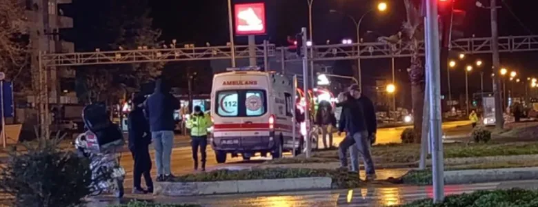 karasu'da kaza: 2 yaralı