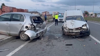 Karasu'da kaza: 2 yaralı