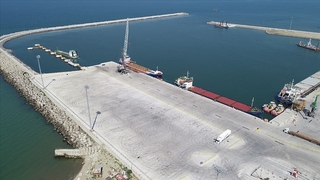 Karasu Limanı'ndan Romanya'ya seferler başlıyor