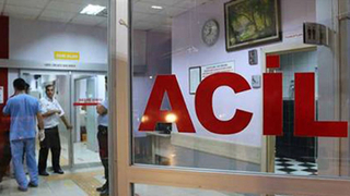 Karasu yolunda feci kaza: 3'ü ağır 5 yaralı