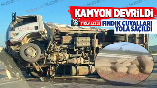 Karasu yolunda kaza; Fındıklar yola saçıldı