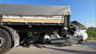 Karasu yolunda korkunç kaza: 1 ölü, 1 ağır yaralı