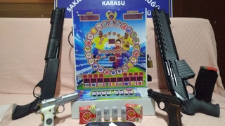 Karasu’da beş ayrı adrese operasyon