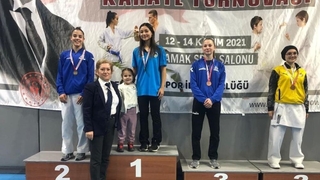 Karate turnuvasına Sakaryalı sporcular damga vurdu