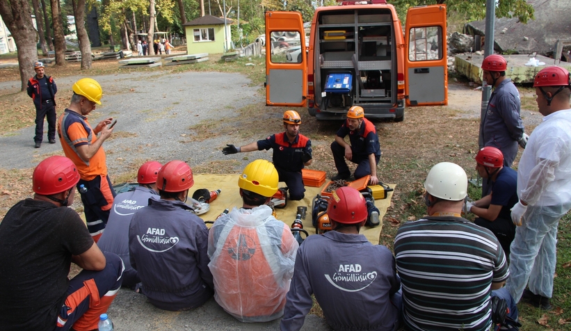 Karayolları personeline afet eğitimi