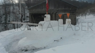 Kardan çıkarma botu yaptı