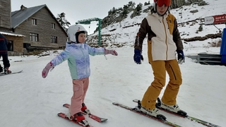 Kartalkaya’da kar kalınlığı 80 santimetreye yaklaştı