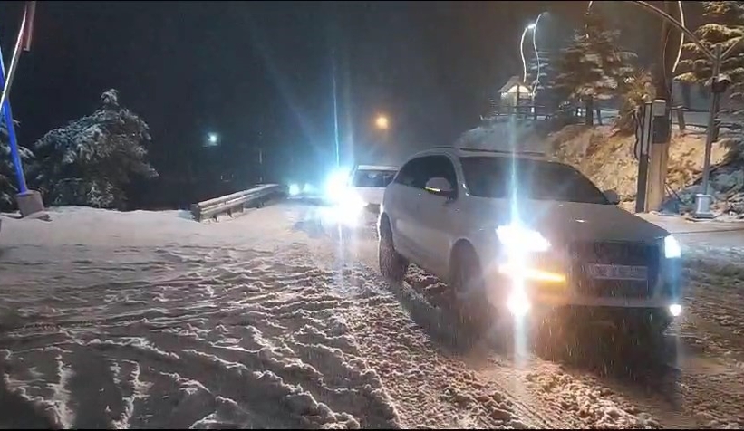 Kartepe’de kar yağışı etkili oluyor