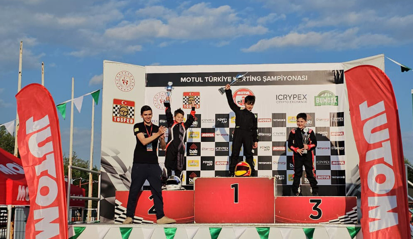 Karting şampiyonasına Büyükşehir yarışçıları damga vurdu