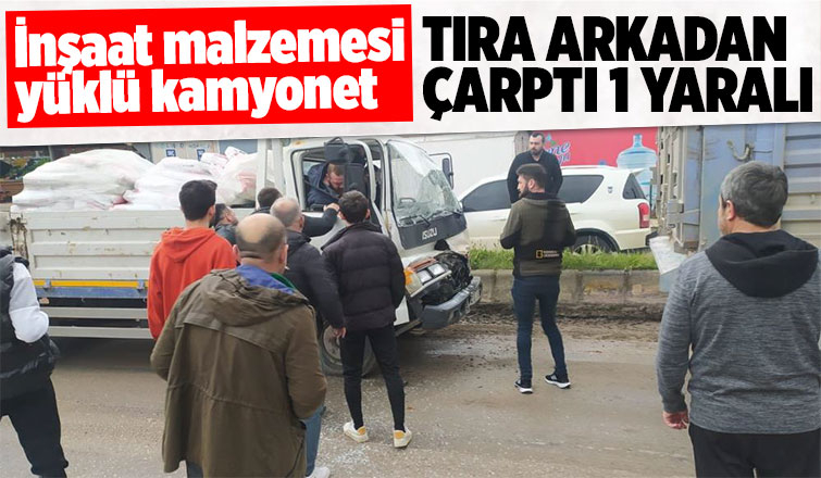 Kaynarca'da kamyonet tıra çarptı