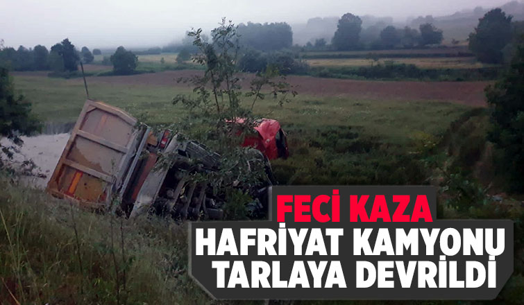 Kaynarca yolunda hafriyat kamyonu devrildi
