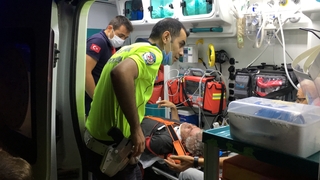 Kaynarca yolunda kaza: 3 yaralı