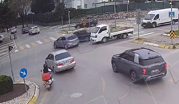 Kaza anları kamerada