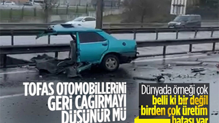 Kaza yapa otomobil ortadan ikiye bölündü