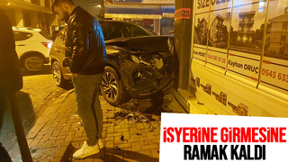 Kaza yapan otomobil az kalsın iş yerine giriyordu