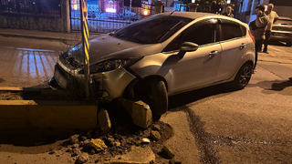 Kaza yaptı, aracı bırakıp gitti