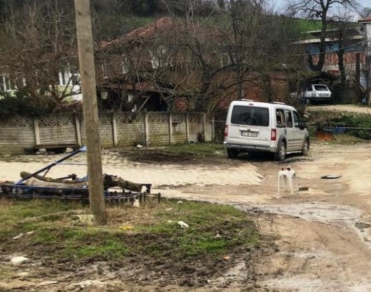 Kazada oğlunu kaybetmişti, aracı kurşunlandı