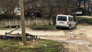 Kazada oğlunu kaybetmişti, aracı kurşunlandı