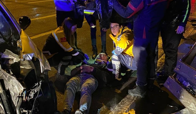 Kazazedeyi yağmurdan montuyla korudu