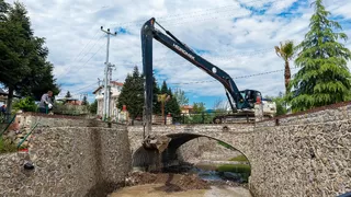 Kazımiye'de dere ıslah çalışmaları tamamlandı