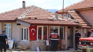 Kıbrıs gazisi arazi için kardeşini öldürdü