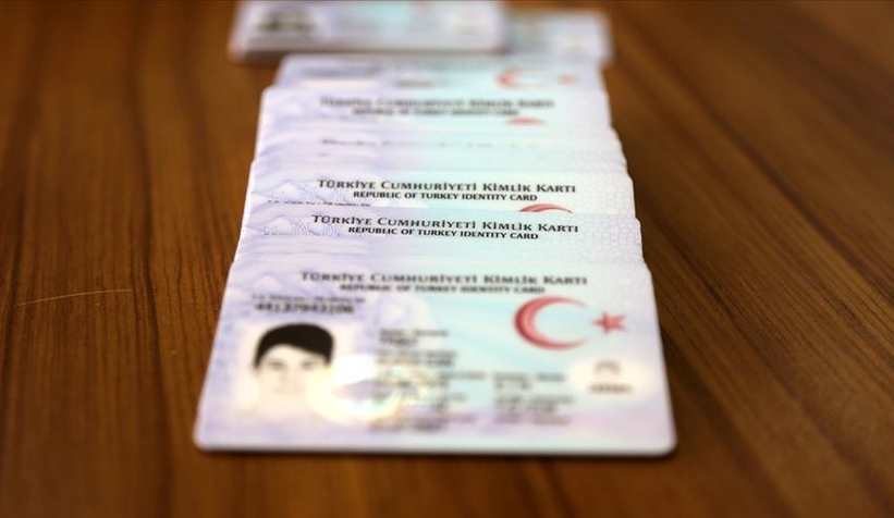 Kimlik kartlarına e-İmza yükleme işlemleri başladı