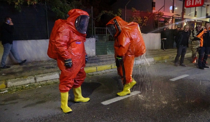 Kimyasal madde patladı, binalar boşaltıldı