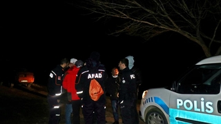 Kiralık verdiği aracı uçuruma yuvarlandı