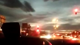 Kırmızıda geçip herkesi tehlikeye attı