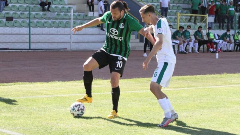 Final hesabı rövanşa kaldı