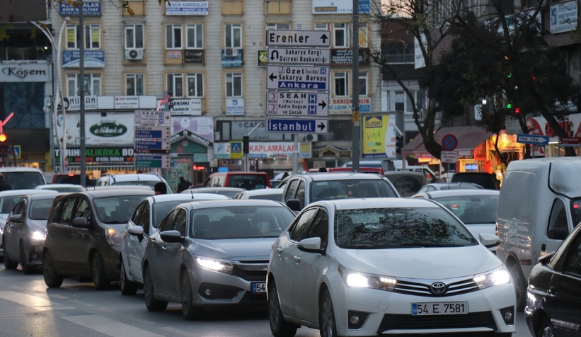 Kısıtlama öncesi trafik yoğunluğu