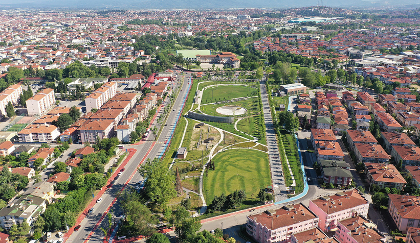 Kitapseverler Millet Bahçesi’nde bulaşacak