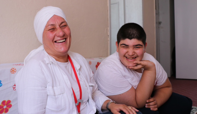 Kızılay gönüllüsü 