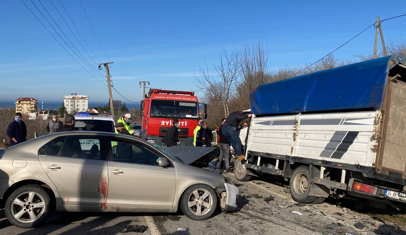 Kocaali'de kaza, yaralıları bırakıp kaçtı