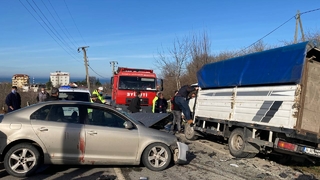 Kocaali'de kaza, yaralıları bırakıp kaçtı