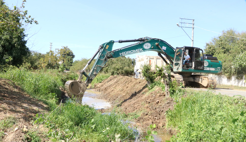 Kocaali’de dere yatakları temizleniyor