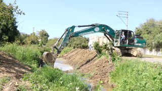 Kocaali’de dere yatakları temizleniyor
