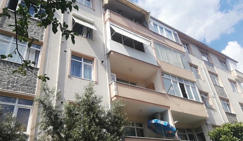 Kocası tarafından bıçaklanarak öldürüldü